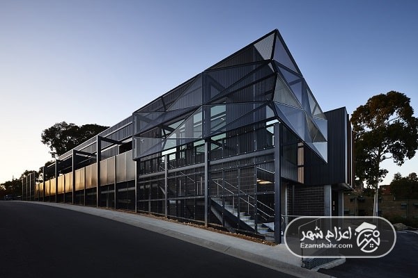 university la-trobe-university