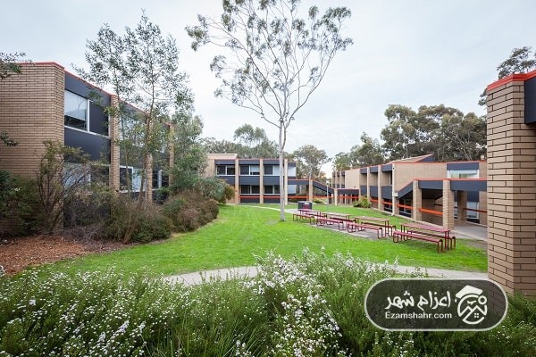 university la-trobe-university